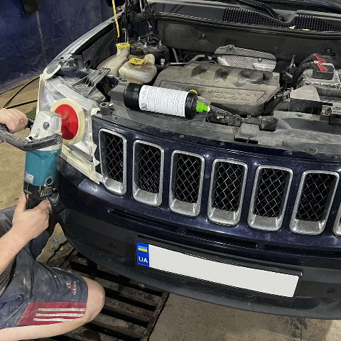 полировка передних фар Jeep